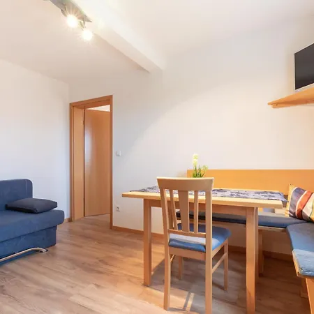 Schaefer's Michaelsberg グンデルスハイム